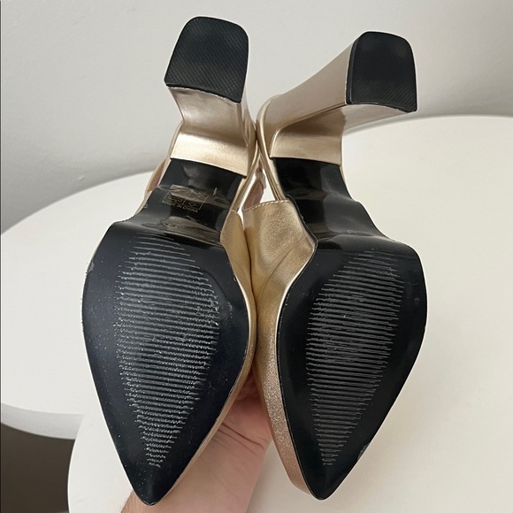 Chic Gold Platform Slingback Heels - Picture 9 of 10